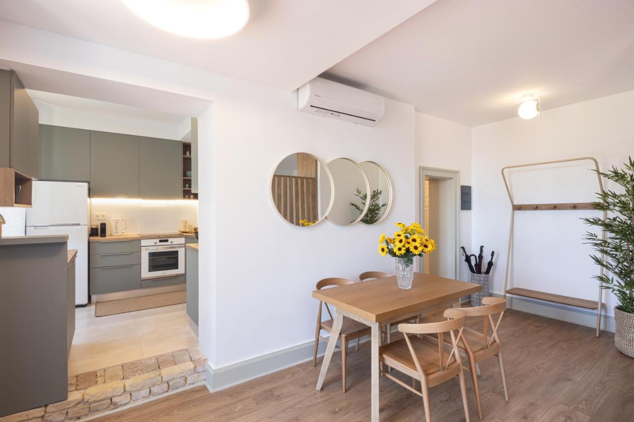 Apartment Rivoli Luxurious Seaview Suite In Liston Square Corfu (city)